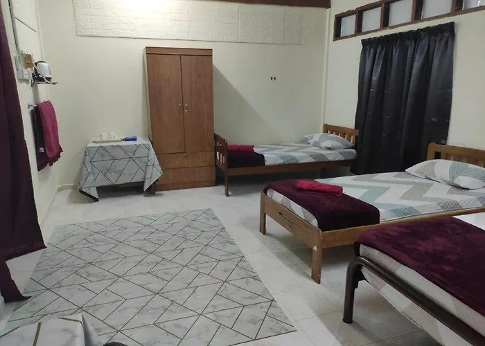 City Roomstay Budget Midtown Kuala Terengganu 2Queen Beds