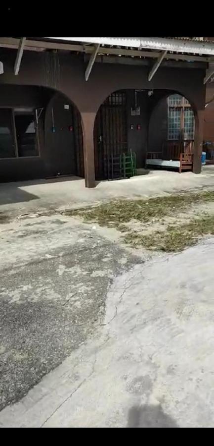 Holiday home Roomstay Budget Midtown 2queen Beds Kuala Terengganu