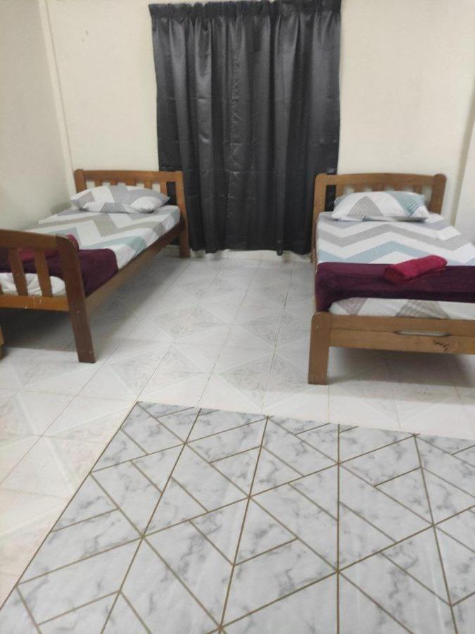 Roomstay Budget Midtown 2queen Beds * Kuala Terengganu